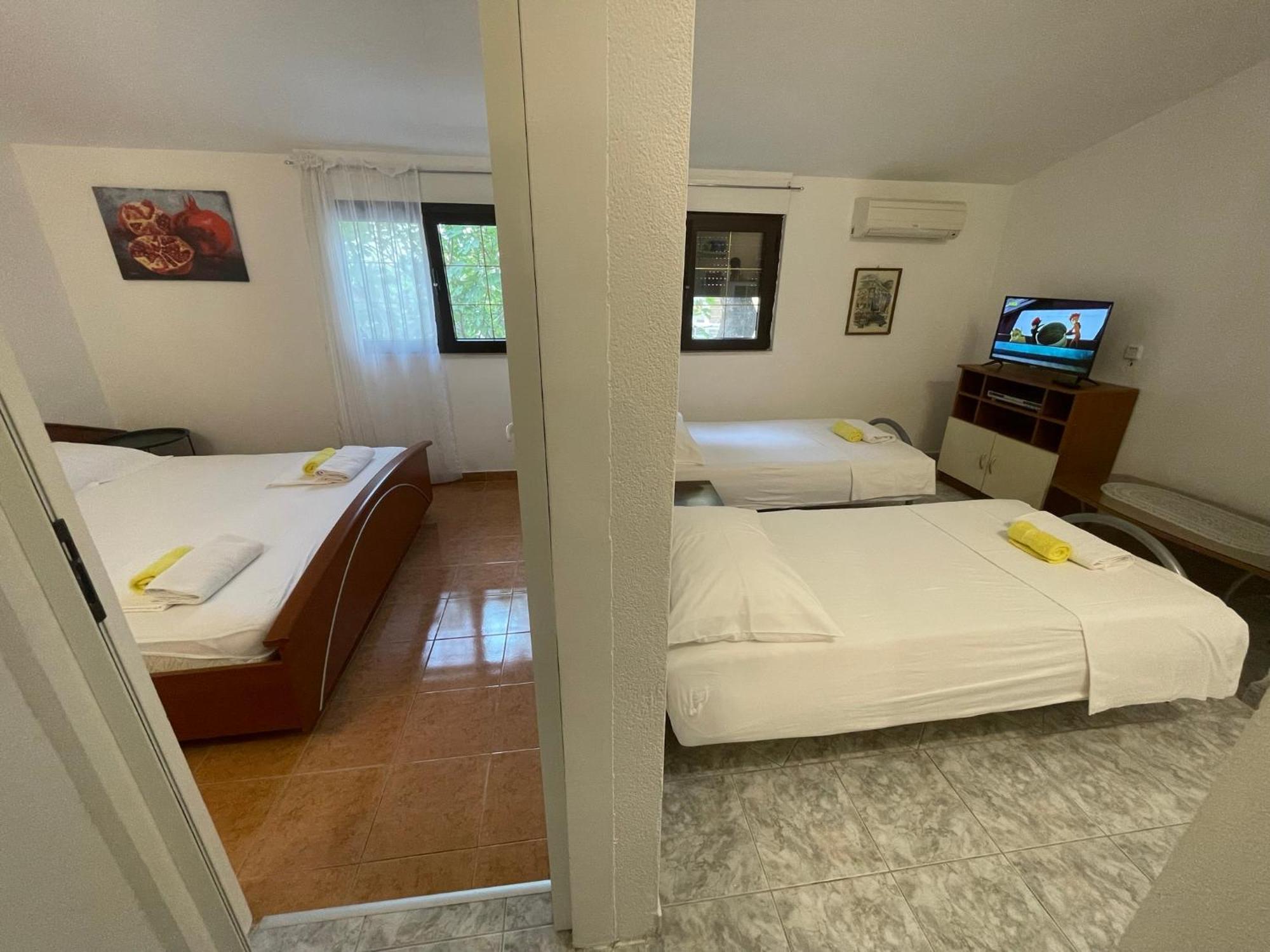 Holiday House Jakasa Trogir Exterior photo